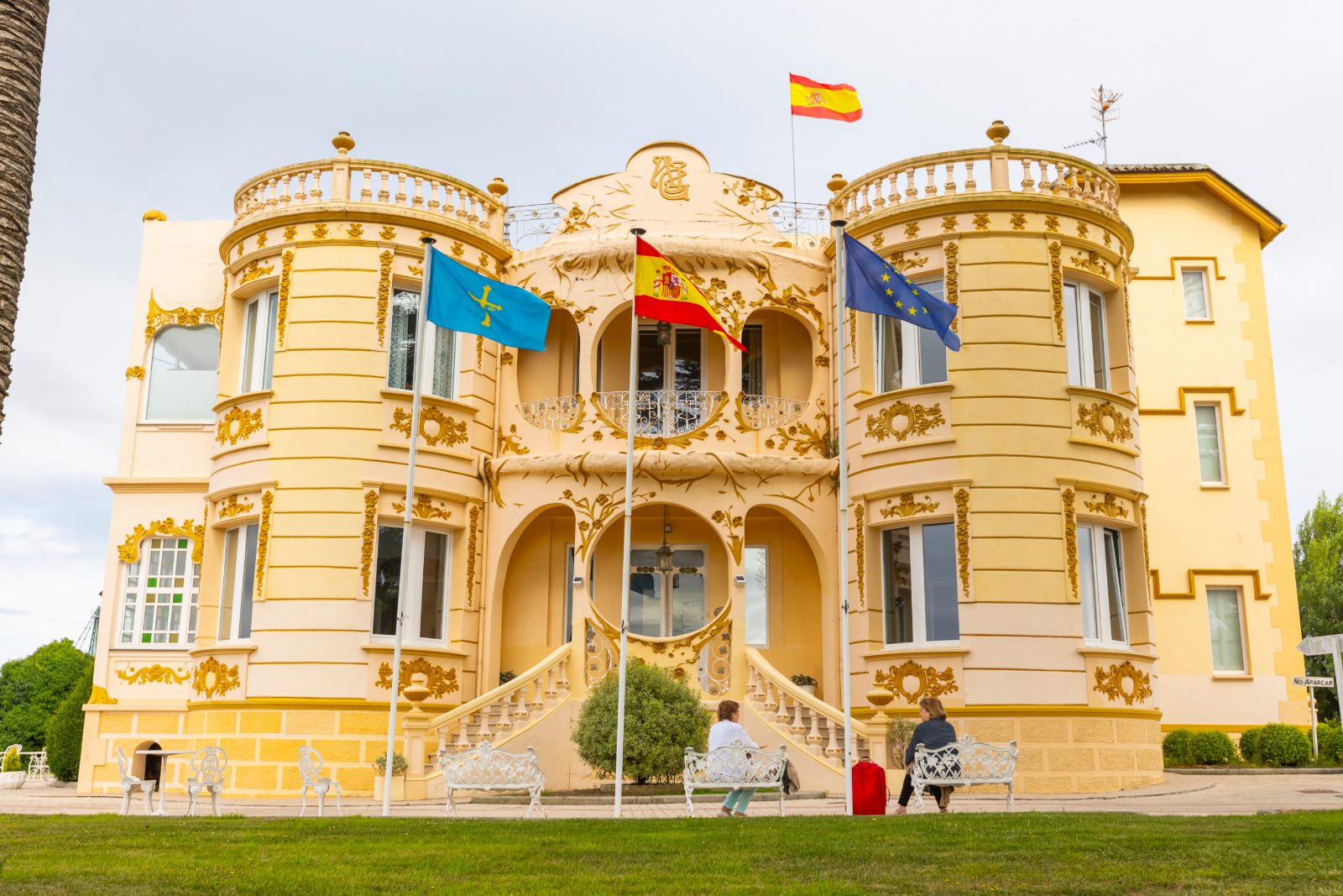 Fachada del Hotel Palacete Peñalba